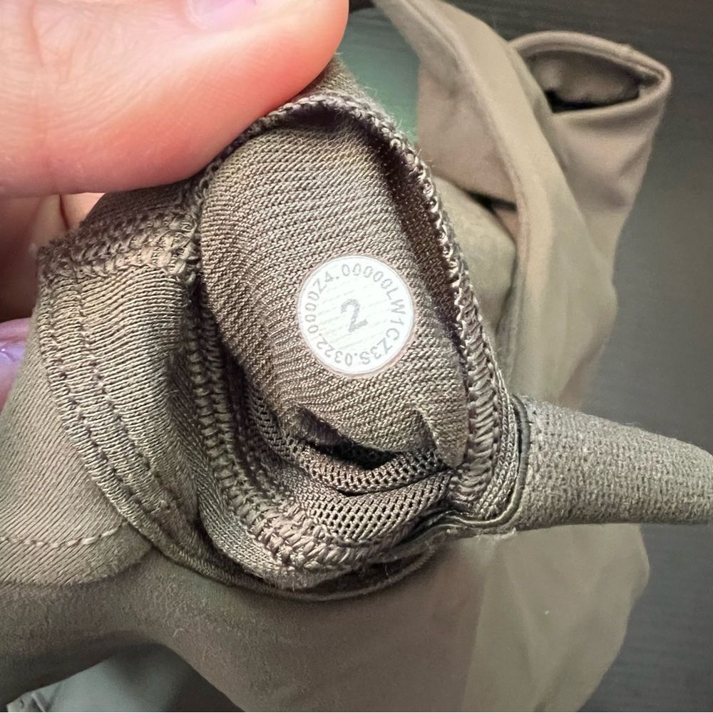 Lululemon Athletica Invigorate Training Tank Top with Bra‎ Olive Green 2 - Picture 8 of 10